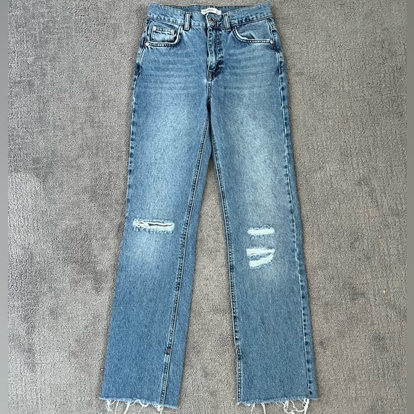 Pull & Bear Denim Distressed Straight Leg Jeans - Picture 1 of 5